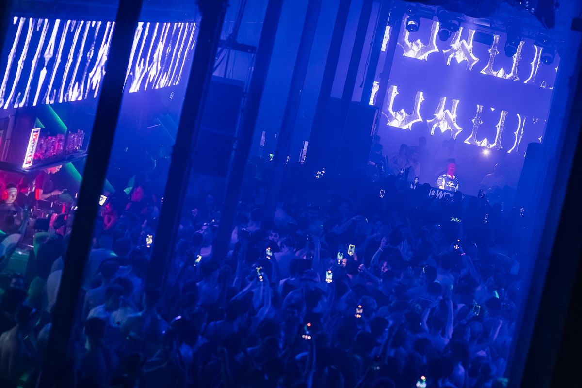 Loading... just a sec